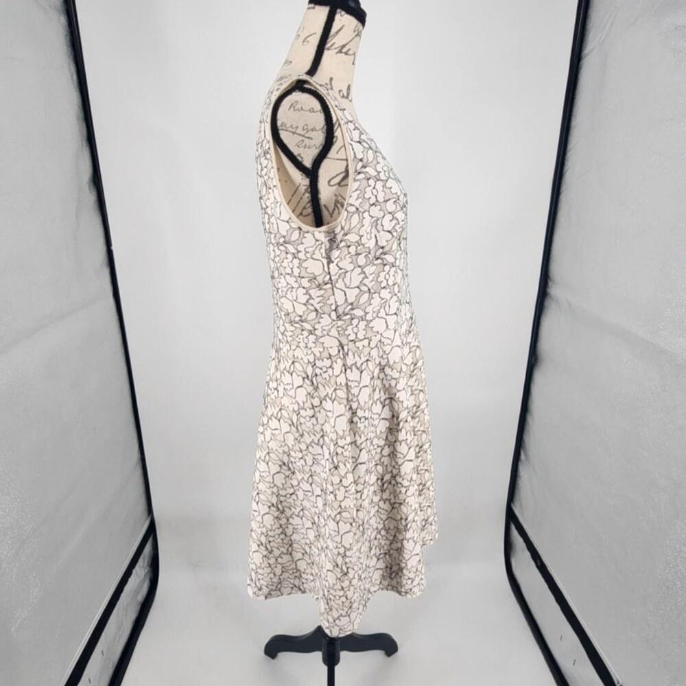 Betsey Johnson Dress Womens 12 White Floral Lace Fit & Flare Sleeveless Party - Picture 4 of 16